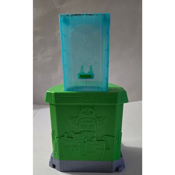 PJ Mask Gecko Transformation Play Station Green Color - Picture 5 of 12